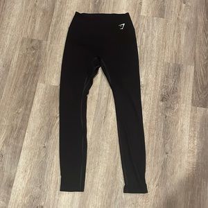 Black Gymshark leggings